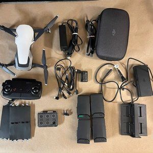 DJI Mavic Air w/ 4 Batteries & Accessories